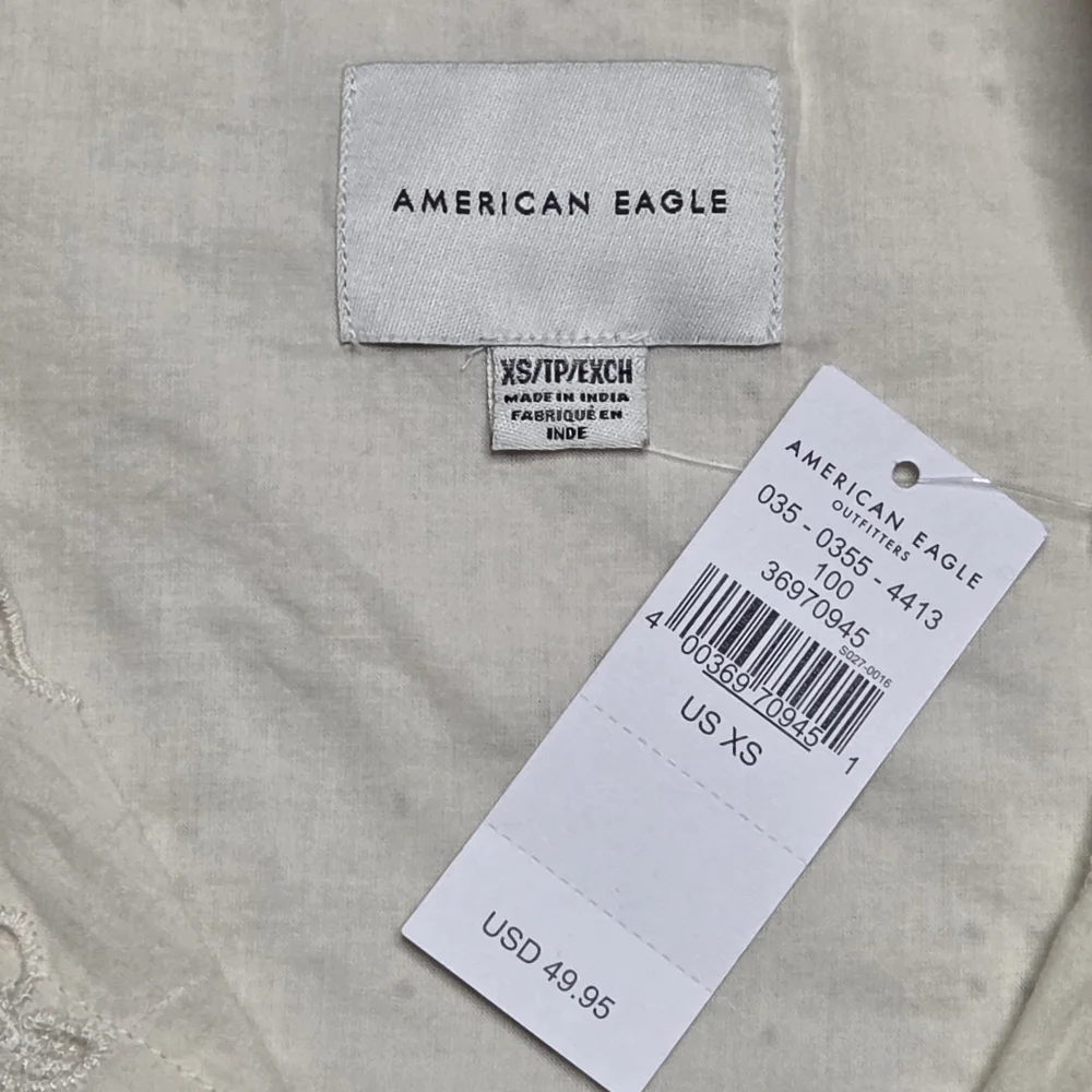 American Eagle Eyelet Button Down Shirt Cream Beige Top Blouse XSmall NWT